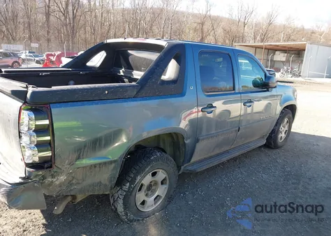 2008 Chevrolet Avalanche 1500 Lt z USA, uszkodzony, nr VIN 3GNEC120X8G254992